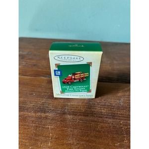 2004 Hallmark Miniature~1929 Chevrolet Fire Engine~First in Fire Brigade Series